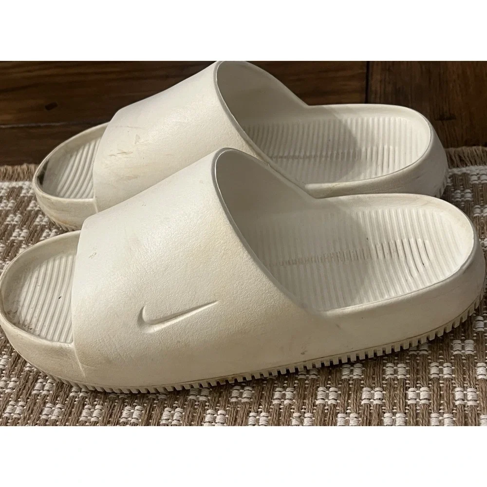 Nike Calm Slides Sandals Men's Size 7/ Women's 9 DX4816-100 White